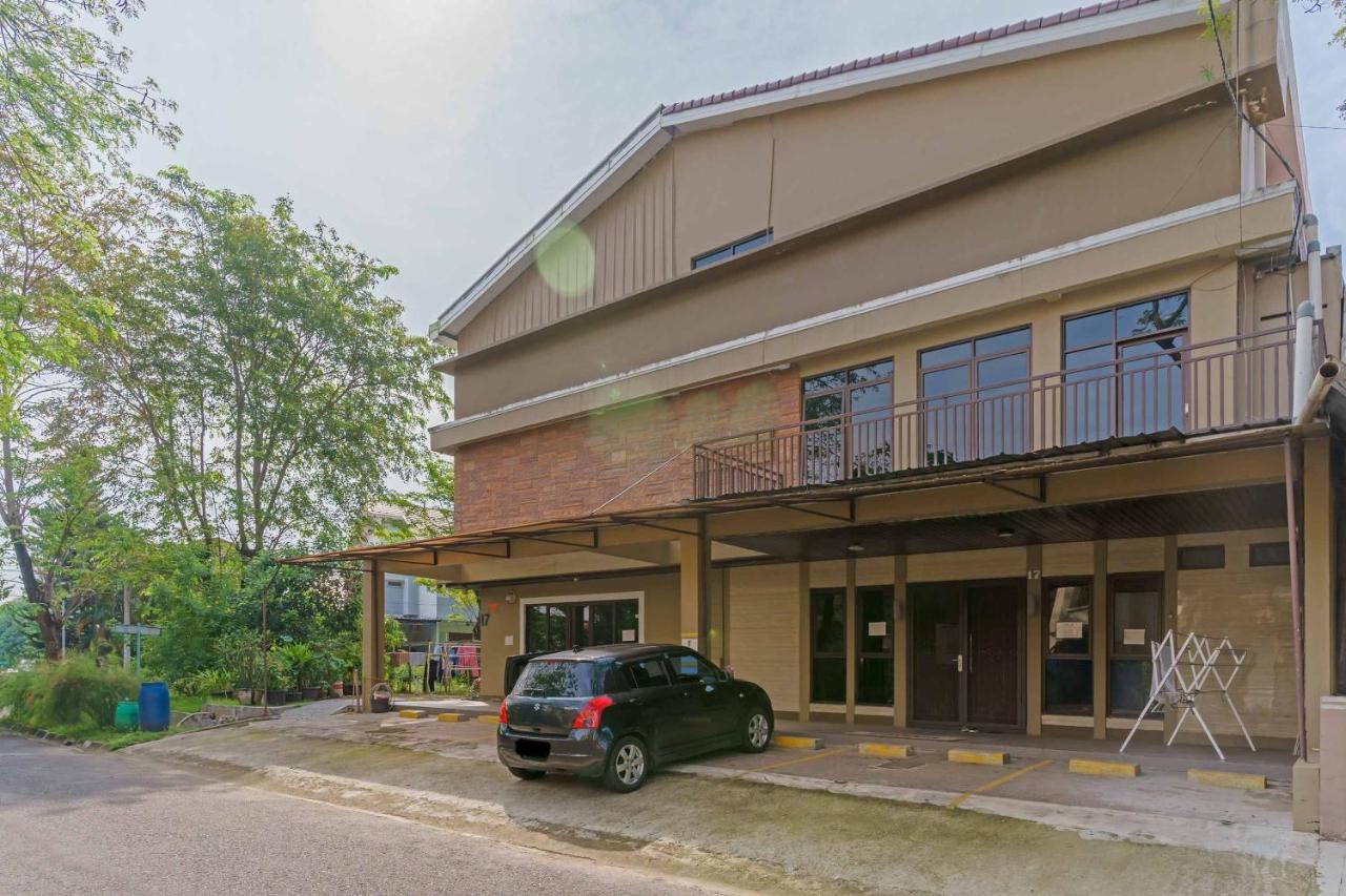 贝克西 Koolkost Syariah At Taman Simprug Cikarang酒店 外观 照片